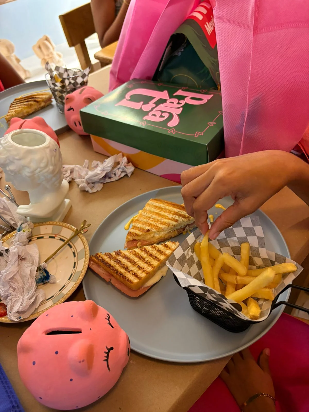 Sandwich mini con papas